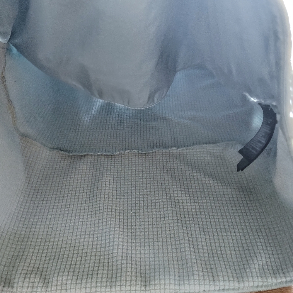 North Face Pullover - image 4